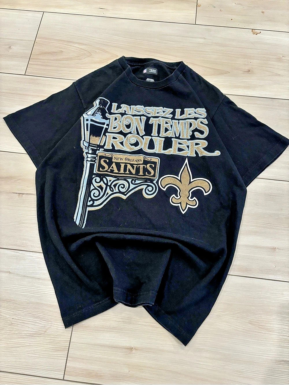 NFL Team Apparel New Orleans Saints Laissez Les Bon Temps Rouler T-Shirt Tee